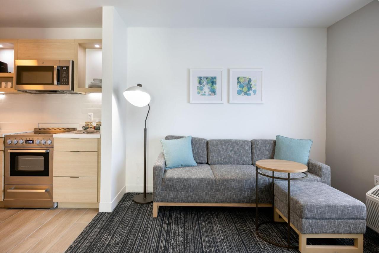 Towneplace Suites By Marriott Canton Riverstone Parkway Extérieur photo