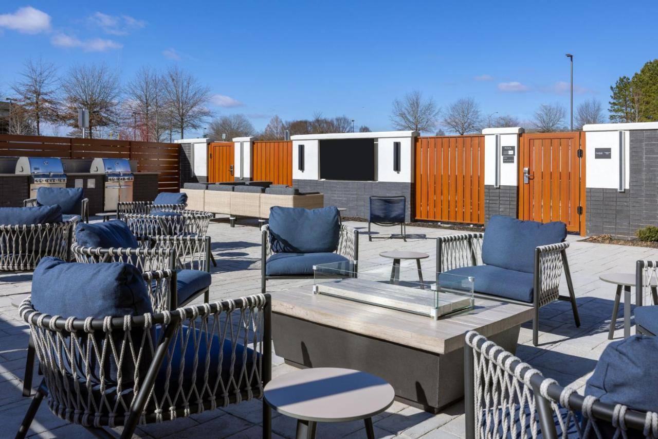 Towneplace Suites By Marriott Canton Riverstone Parkway Extérieur photo